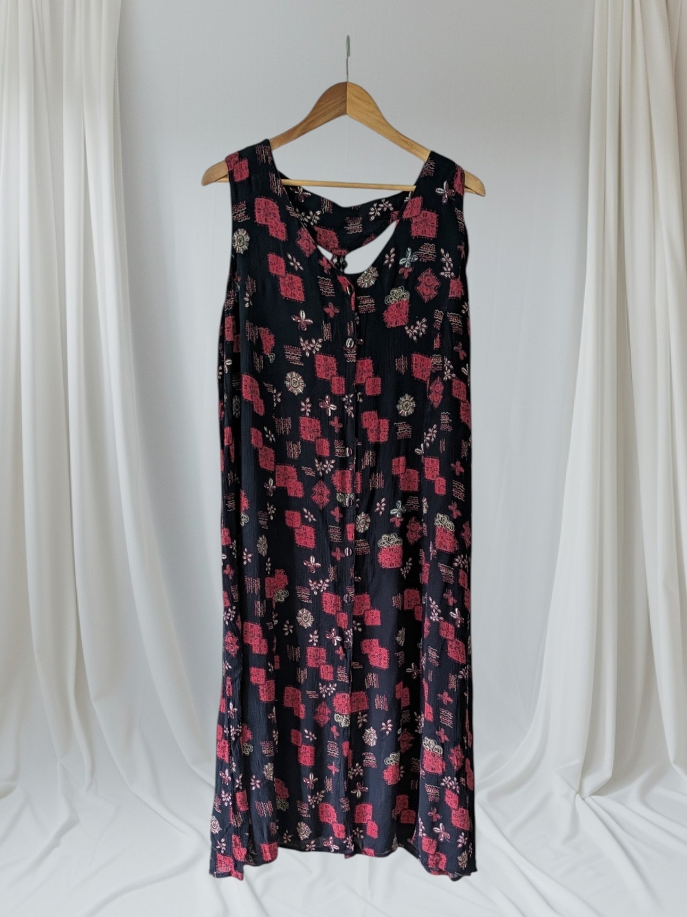 Sleeveless Black Maxi Dress with Pink Floral Print